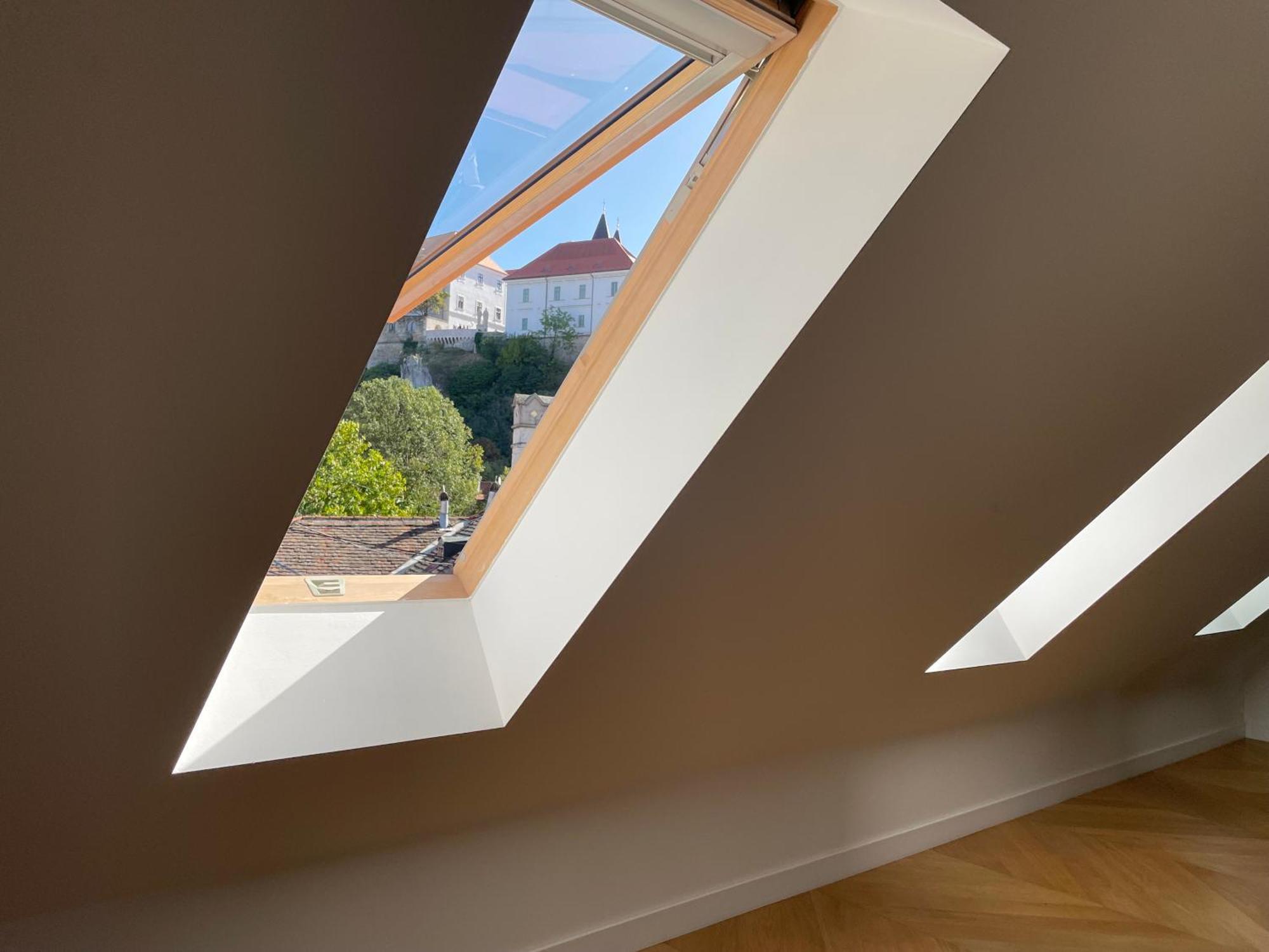 Frida Apartman, Exkluziv Varpanoramaval, A Belvaros Sziveben, Ingyenes Parkolassal Veszprém Eksteriør billede